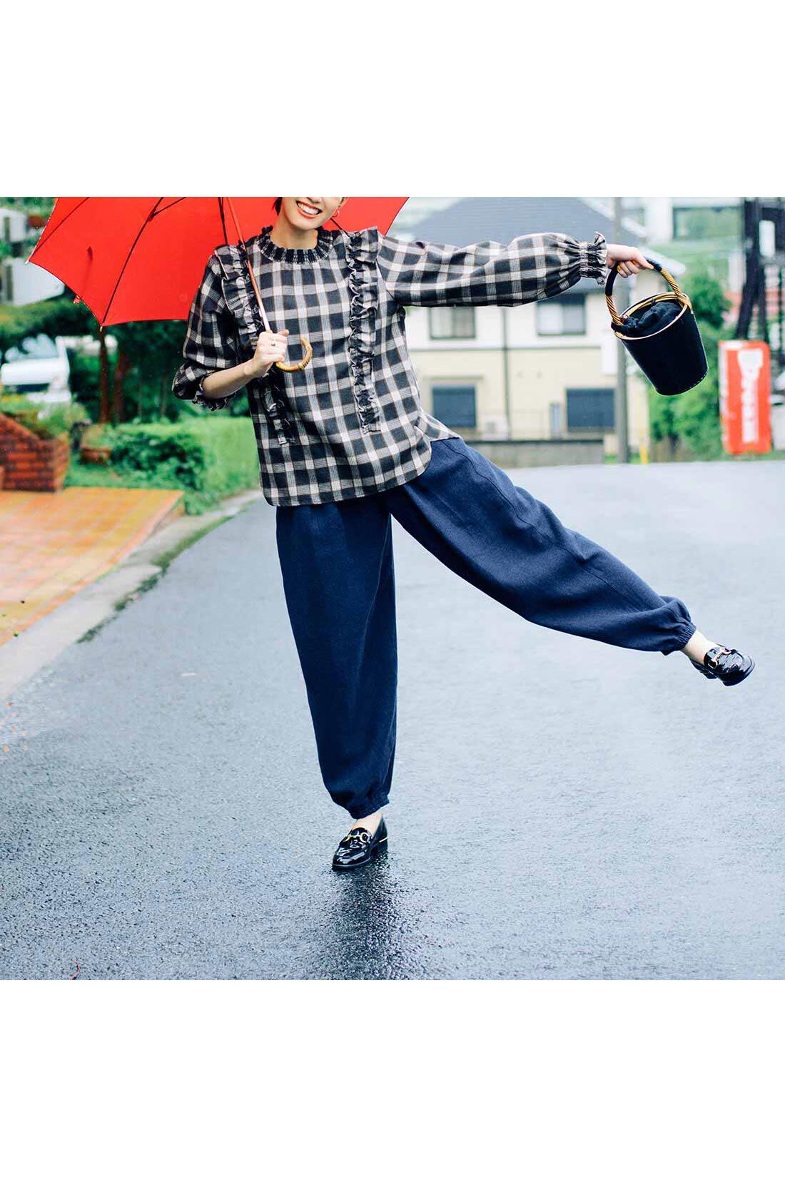 リブ イン コンフォート　動きやすくて暖かい！ ふわふわコットンネル起毛の裏ガーゼぽんわりパンツ〈杢（もく）グレー〉