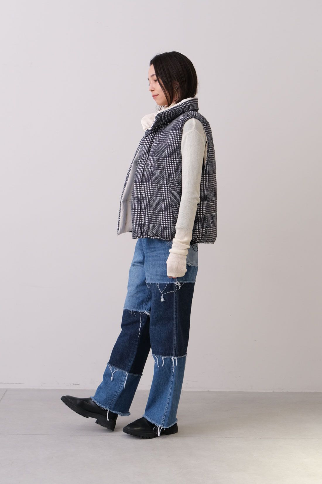 realstock [リアルストック]（Express BOX）|MEDE19F 〈SELECT〉　【GERRY】 REVERSIBLE VEST|1 cream×glen check　モデル身長：168cm