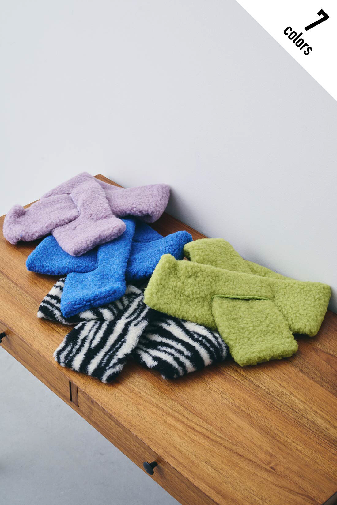Real Stock|MEDE19F 〈SELECT〉 【SHEEP BY THESEA】 WOOL　マフラー|上から〈LILY〉〈DEEP BLUE〉〈ZEBRA〉〈GREEN PEA〉