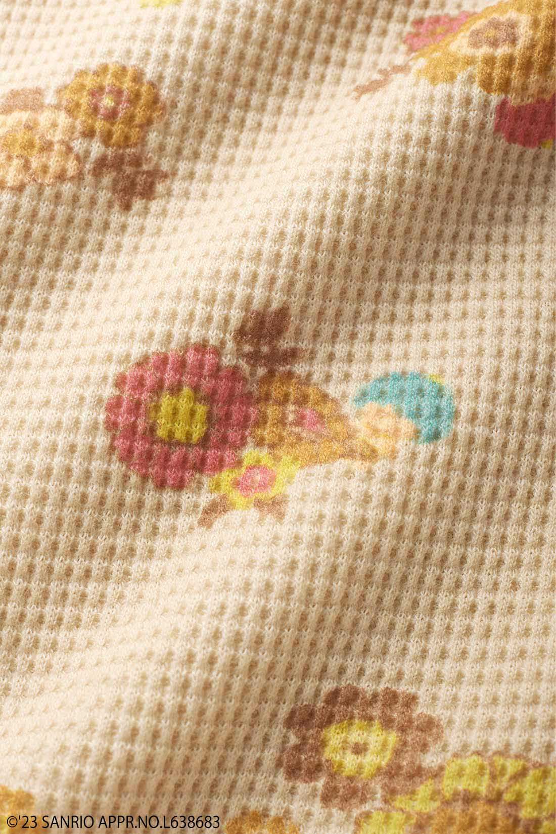 Real Stock|サンリオキャラクターコラボ　お花模様のコットンワッフルTシャツ〈ゴロピカドン〉|着やすくてやわらかいコットンワッフル素材。