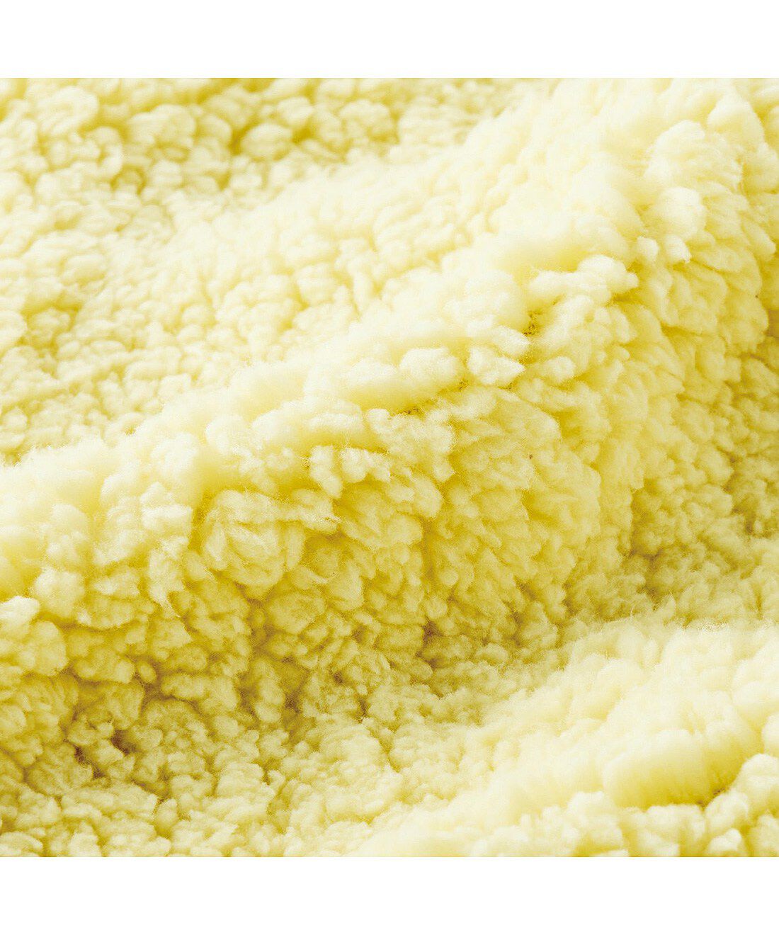 realstock [リアルストック]（Express BOX）|クーフゥ　眠りに至福の肌心地 毛布いらず　ほかとろ掛け布団カバー〈木陰の花々〉〈セミダブル〉|ふわりとやわらかなボア素材で、ほんわりとしたあたたかさ。