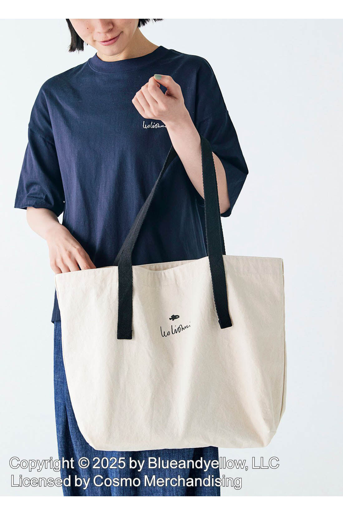 Sunny clouds so-co|サニークラウズ feat. Swimmy 　スイミーTシャツ〈レディース〉紺