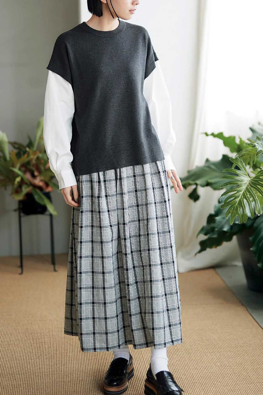 ExpressBOX|サニークラウズ　モノトーンチェックのスカート〈レディース〉