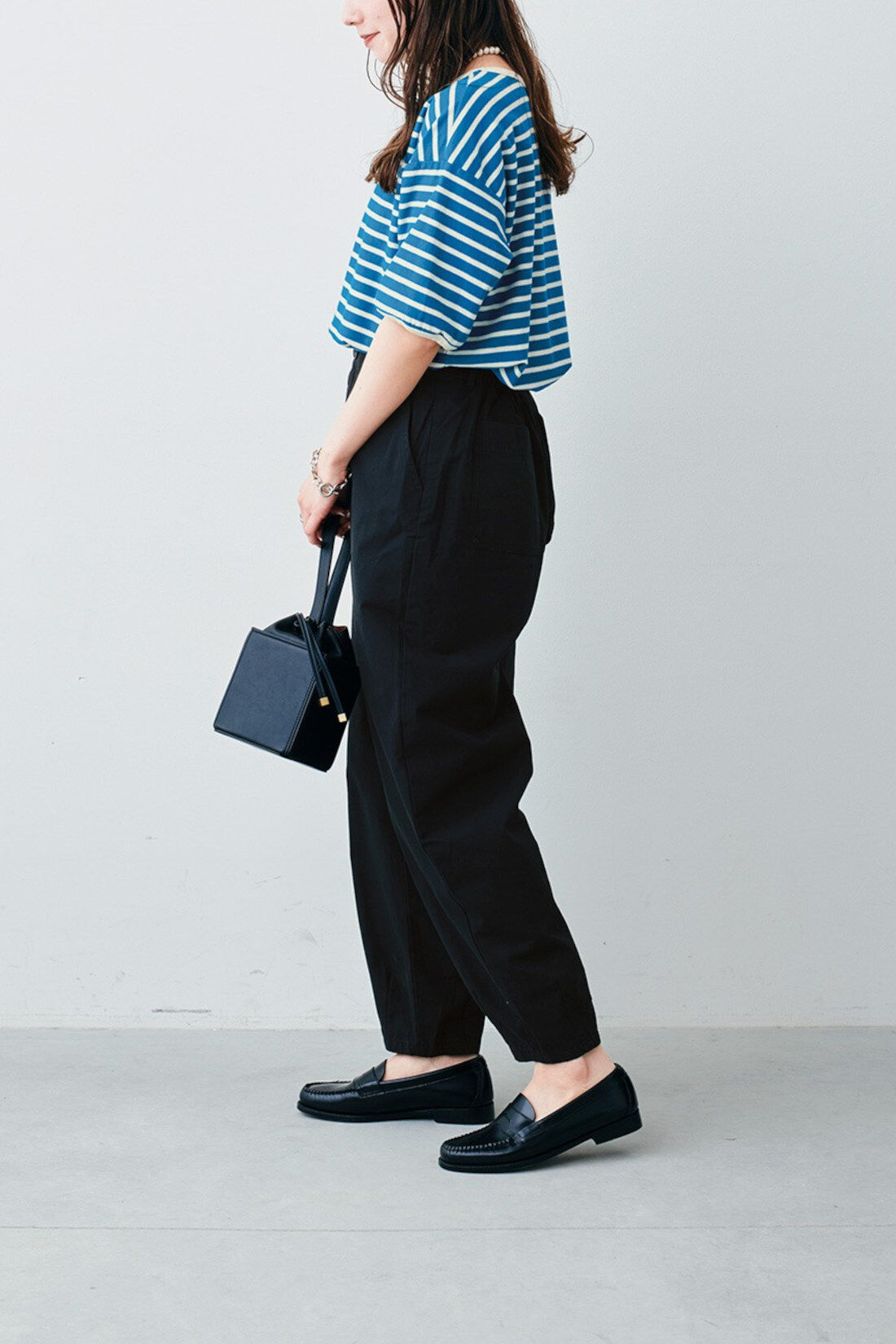 Sunny clouds so-co|サニークラウズ　浜辺のボーダーTシャツ〈レディース〉|モデル身長：161cm　着用サイズ：M
