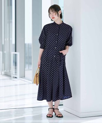 フェリシモコレクション | 切り替えバランスがちょうどいい 小紋柄 ワンピース〈ネイビー〉