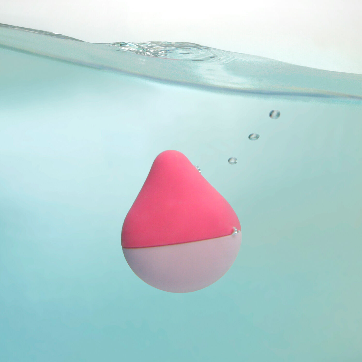 フェリシモコレクション|iroha　mini　うめあんず|水深50cmまで可能な防水設計だから、お風呂でもゆっくりとお使いいただけます。丸洗いもできるので、簡単にお手入れできます。