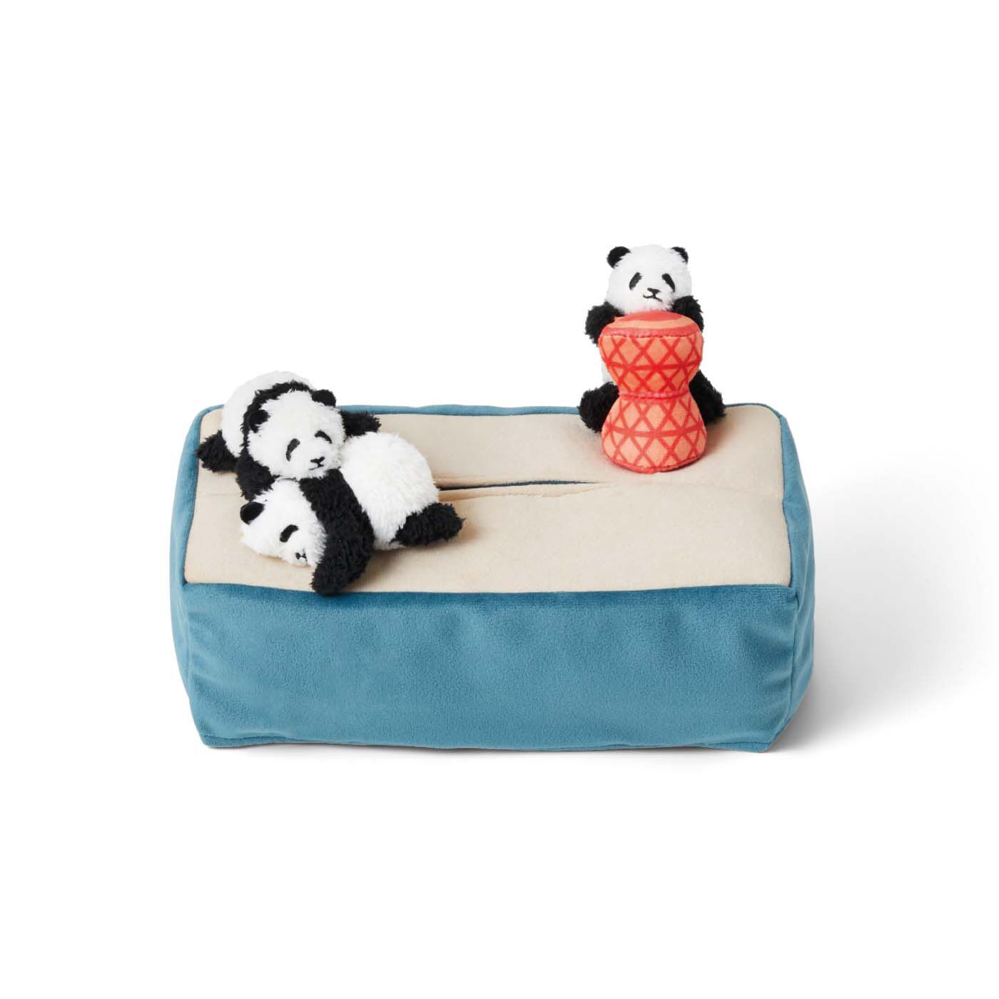 フェリシモコレクション|【6月分以降お届け】赤ちゃんパンダがポートタワーのおもちゃで遊ぶボックスティッシュカバー