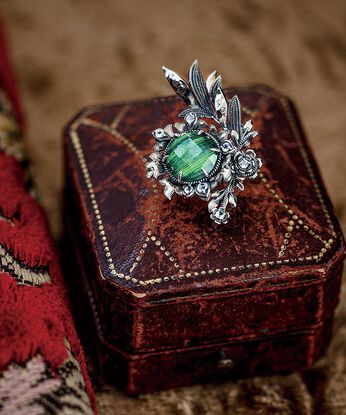 フェリシモコネクション | ブローチ／ペンダントヘッド　マリーゴールド