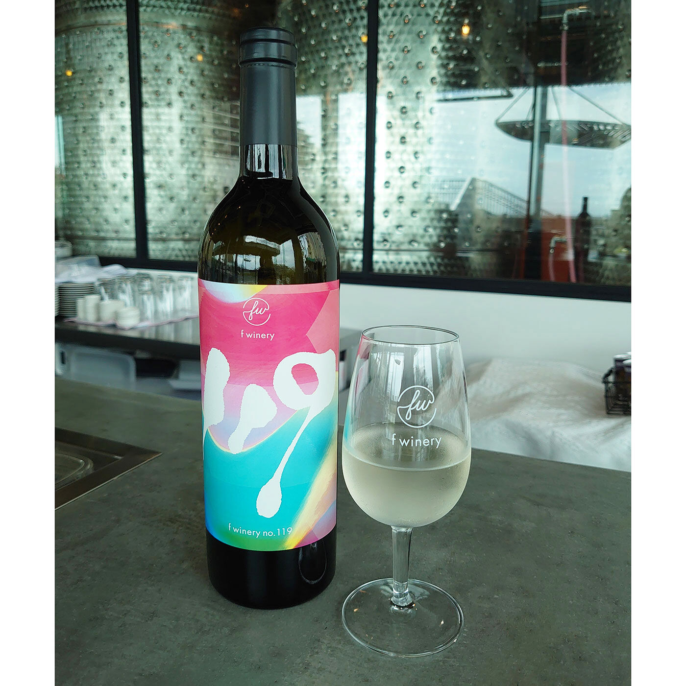 フェリシモコネクション|f winery119　シュナン・ブラン＆コロンバール|さわやかな酸味と酵母のうま味によるふくよかな味わいの飲みやすい白ワイン