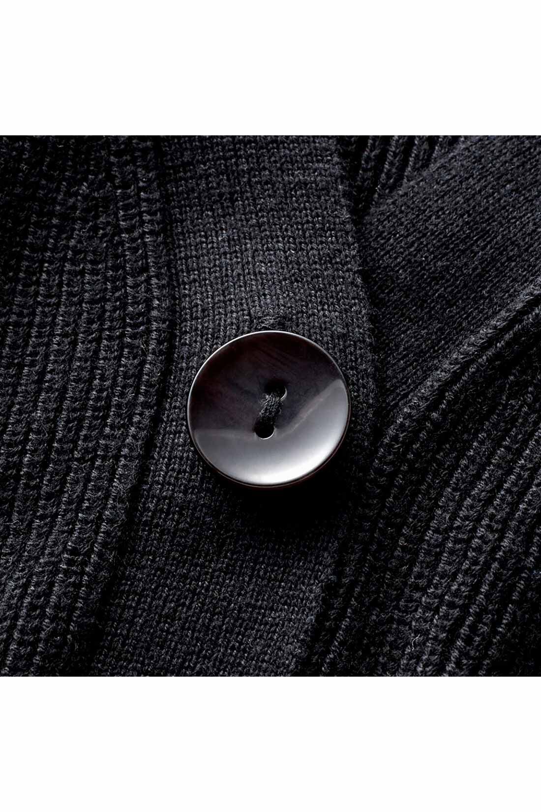 IEDIT|IEDIT[イディット]　大人上品なチェック柄ロングワンピースとカーディガンのこなれコーディネイトセット〈ブラック〉|コットン混カーデは12ゲージのあぜ編みで、ラフなこなれ感を表現。