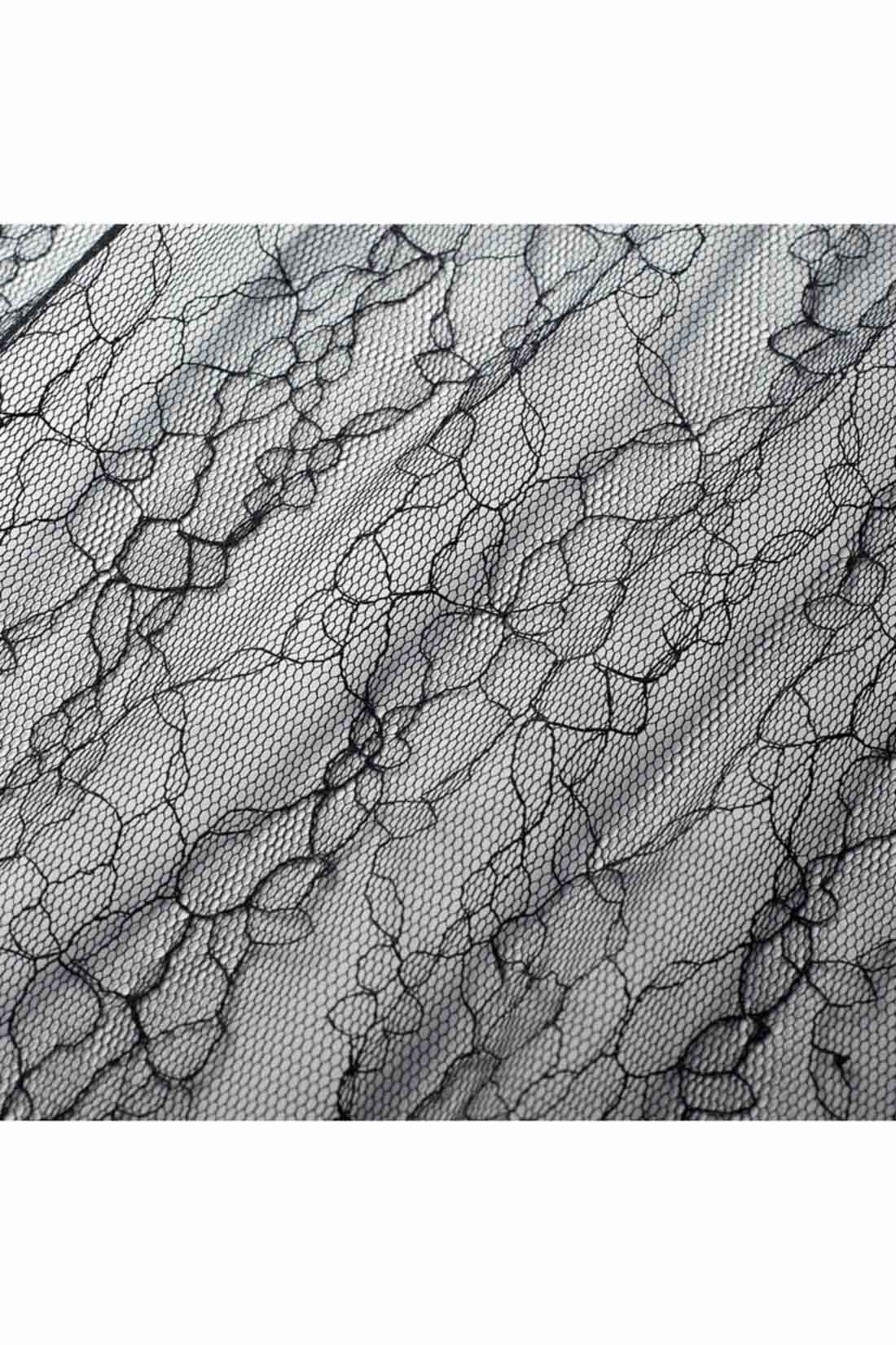IEDIT[イディット]　コーデの幅が広がる チュールレーススカートセット〈ブラック〉|ふわりとエアリーでやわらかなチュールレース素材。透け感が上品な花モチーフ。