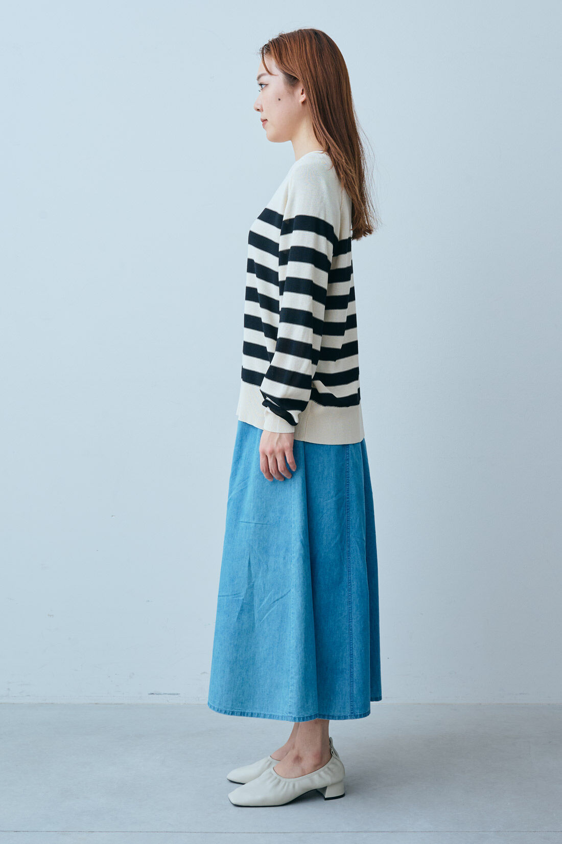 IEDIT［イディット］|落ち感素材 ボーダー ニット トップス〈黒〉のコーディネート