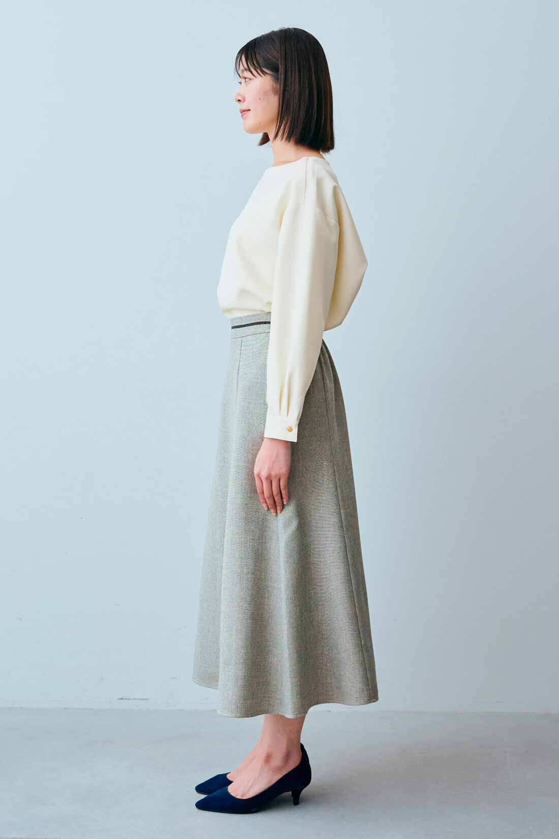 IEDIT|IEDIT[イディット]　シルエットが美しい UVカット機能のすっきり見えスカート|モデル身長：164cm　着用サイズ：M