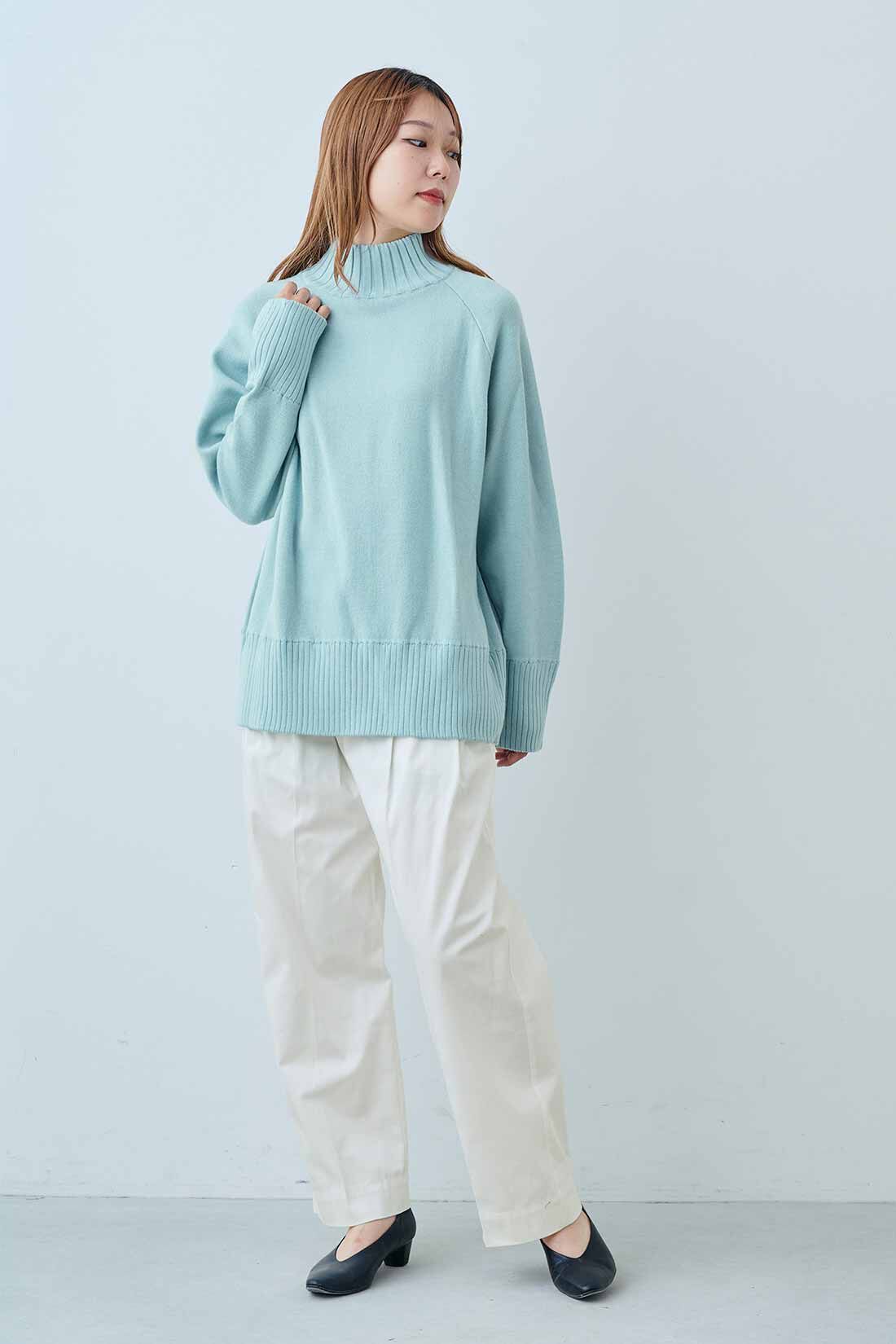 IEDIT|IEDIT[イディット]　小森美穂子さんコラボ きれいめチノパン〈オフホワイト〉【コーデ買いキャンペーン】|モデル身長：165cm　着用サイズ：M