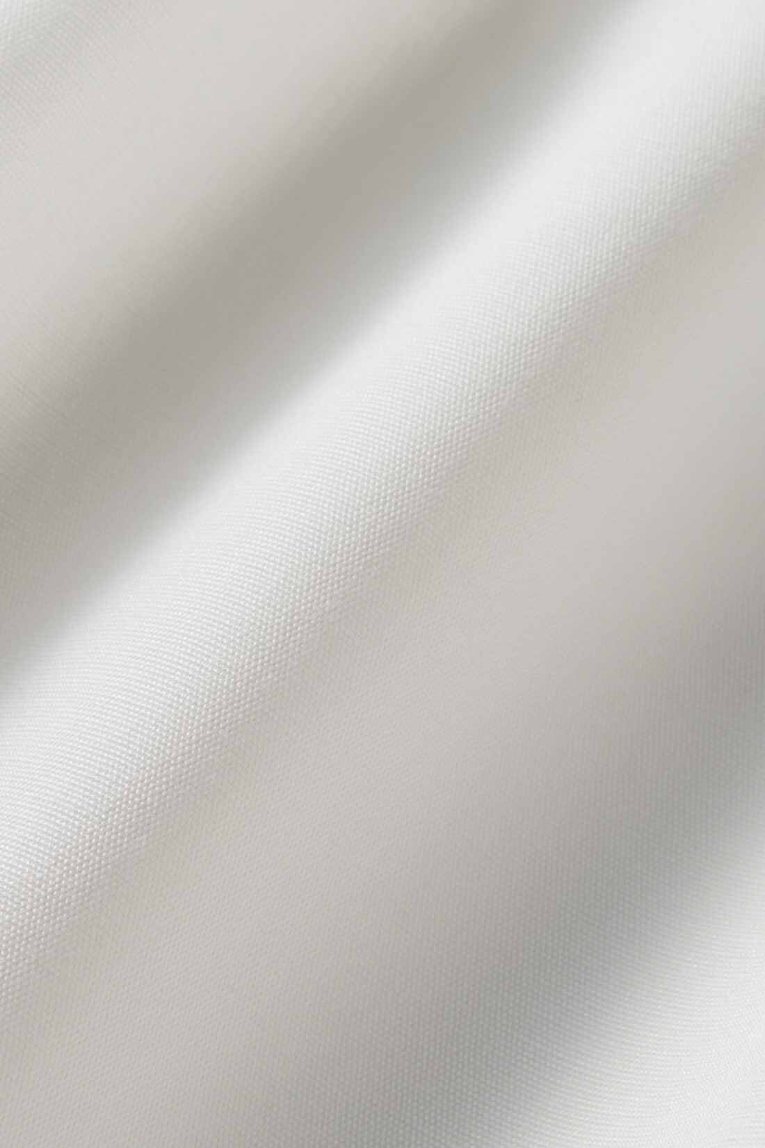 IEDIT［イディット］|IEDIT[イディット]　ピンタックデザインで顔まわりが華やぐ ボリューム袖ブラウス〈ブラッドオレンジ〉|マットな表情と張りのある風合いが上品な綿混布はく素材。しわが気になりにくいのもうれしい。　※お届けするカラーとは異なります。