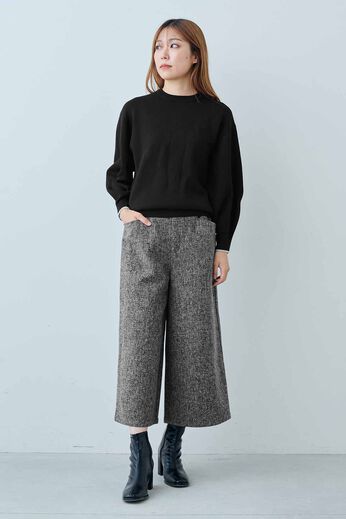 IEDIT | コットン混 ミラノリブ素材 ロングシーズン活躍 ふんわり袖 ニット〈ブラック〉