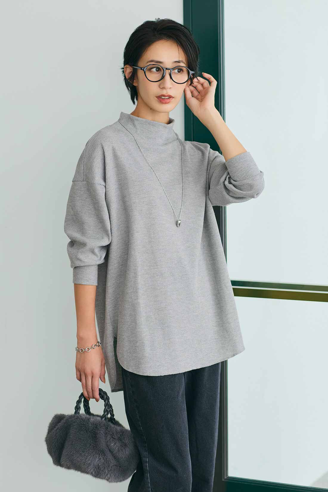 IEDIT［イディット］|IEDIT[イディット]　ワッフル素材＆こなれシルエットで活躍 ユースフルハイネックトップスの会