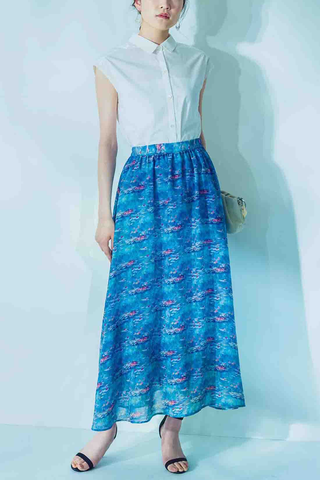 IEDIT[イディット]　モネの睡蓮をまとうシフォンスカート〈ブルー〉|※着用イメージです。お届けするカラーとは異なります。