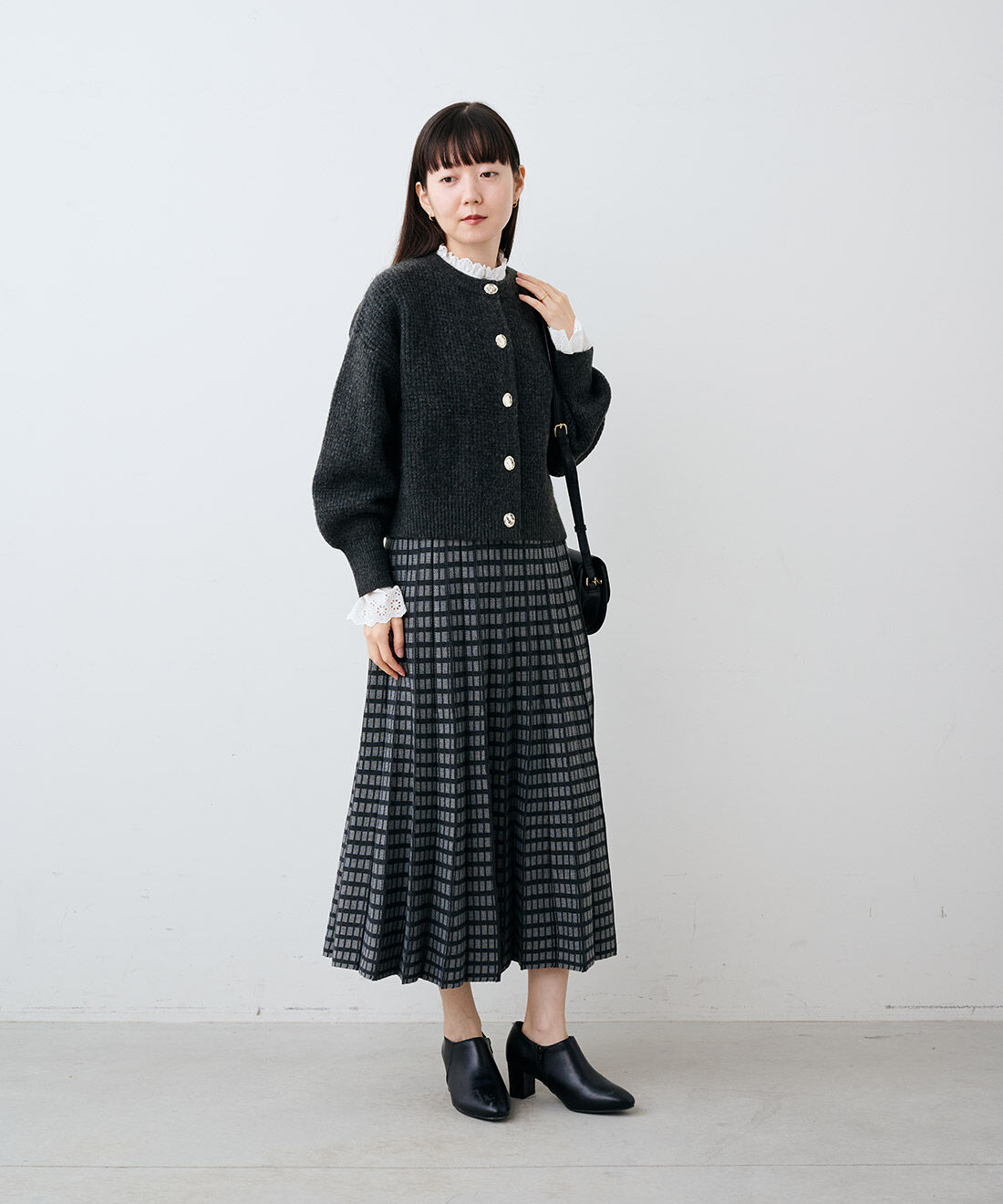 IEDIT［イディット］|IEDIT[イディット]　タイルワッフル編みのメタルボタンカーディガン