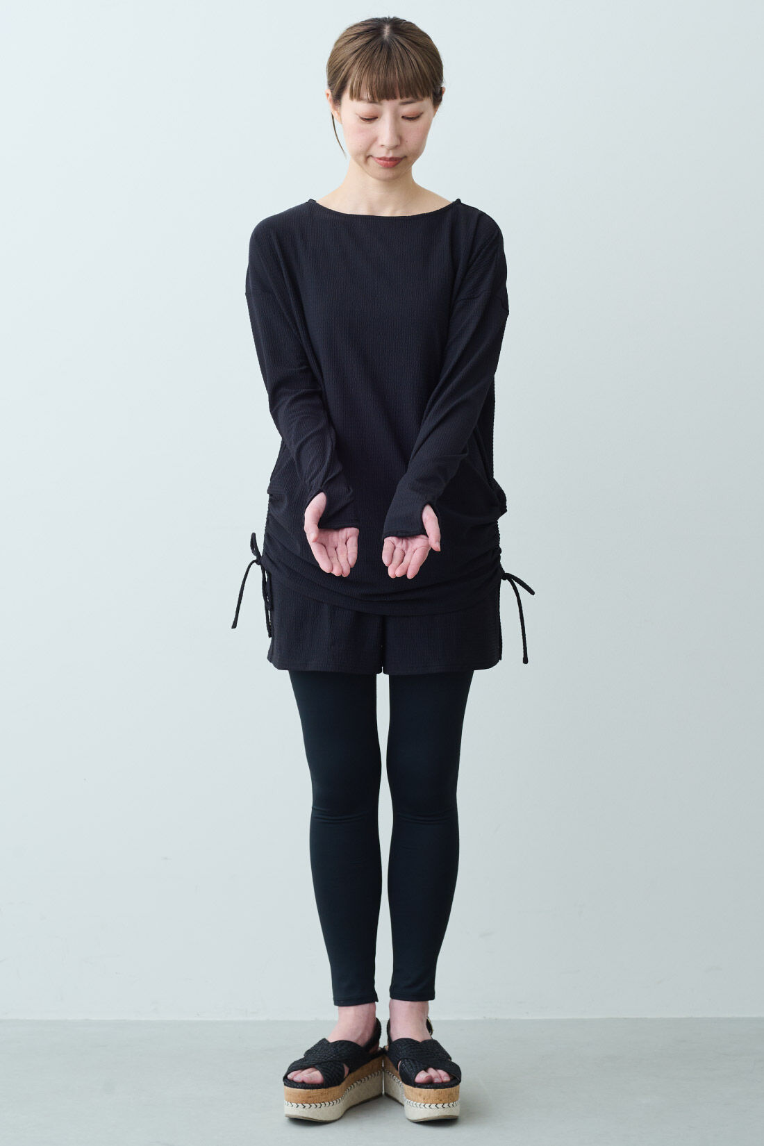 IEDIT[イディット]　福田麻琴さんコラボ サッカー素材で服見えする 丈をアレンジできるラッシュガード〈ブラック〉