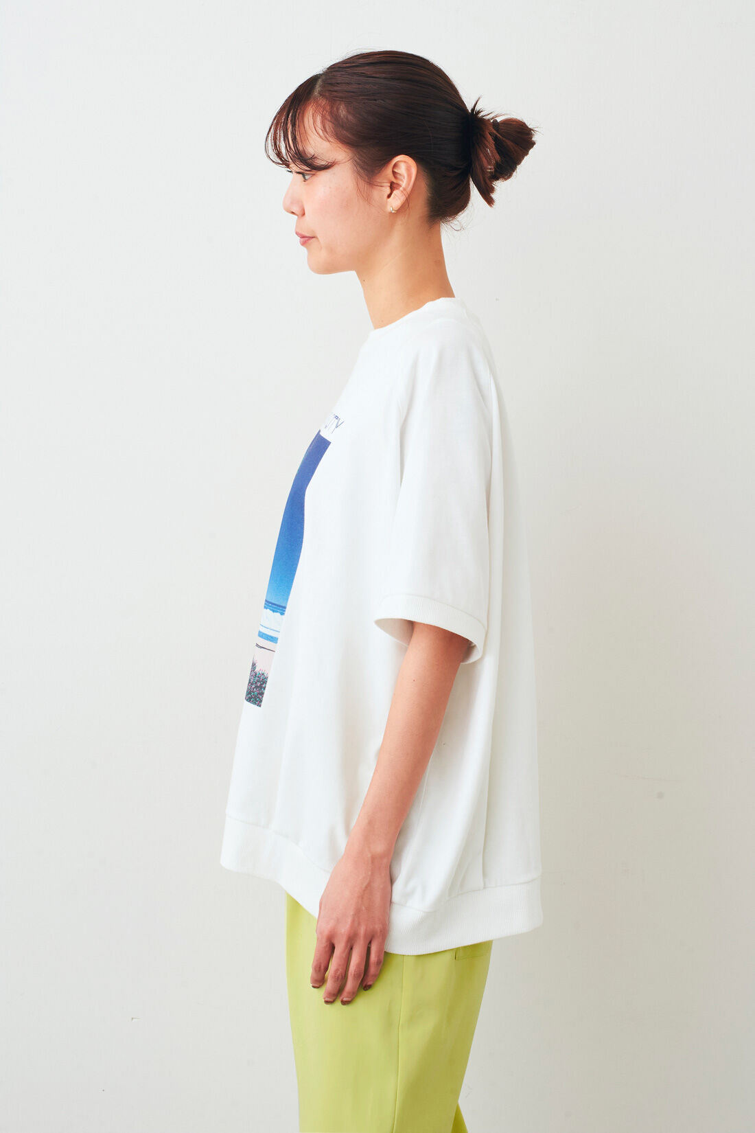 IEDIT|IEDIT[イディット]　永井博さんコラボ VACATION IN THE CITY コクーンTシャツ〈ホワイト〉