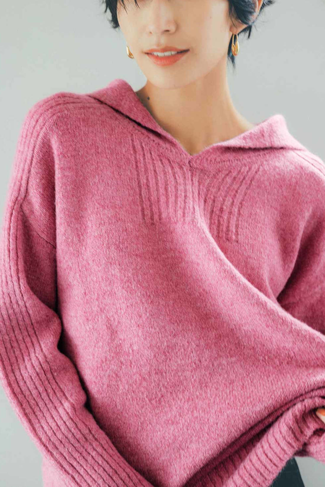 IEDIT|IEDIT[イディット]　マシンウォッシャブルのウール混素材がうれしい 編み柄がアクセントになったセーラーカラーニット〈ピンク〉