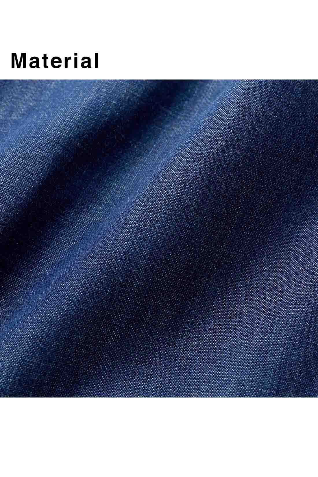 IEDIT[イディット]　接触冷感素材で涼やかな やわらかワイドシルエットデニムパンツ〈ネイビー〉|テンセルTM繊維・綿・麻のナチュラルな素材感。濃いブルーとネップの風合いがデニム好きを魅了。