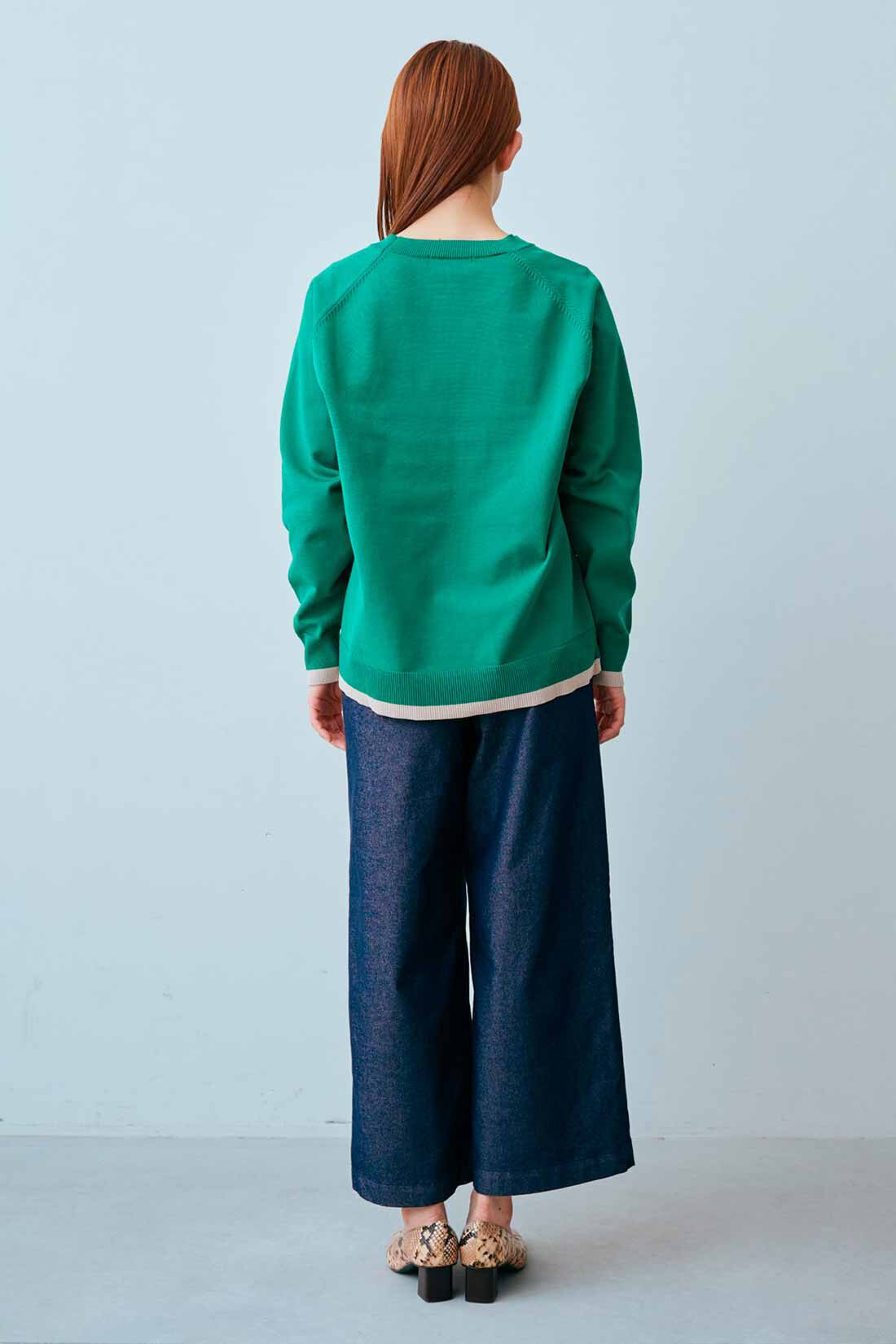 IEDIT|リサイクルポリエステル素材 バウンシー ニット プルオーバー〈緑〉のコーディネート