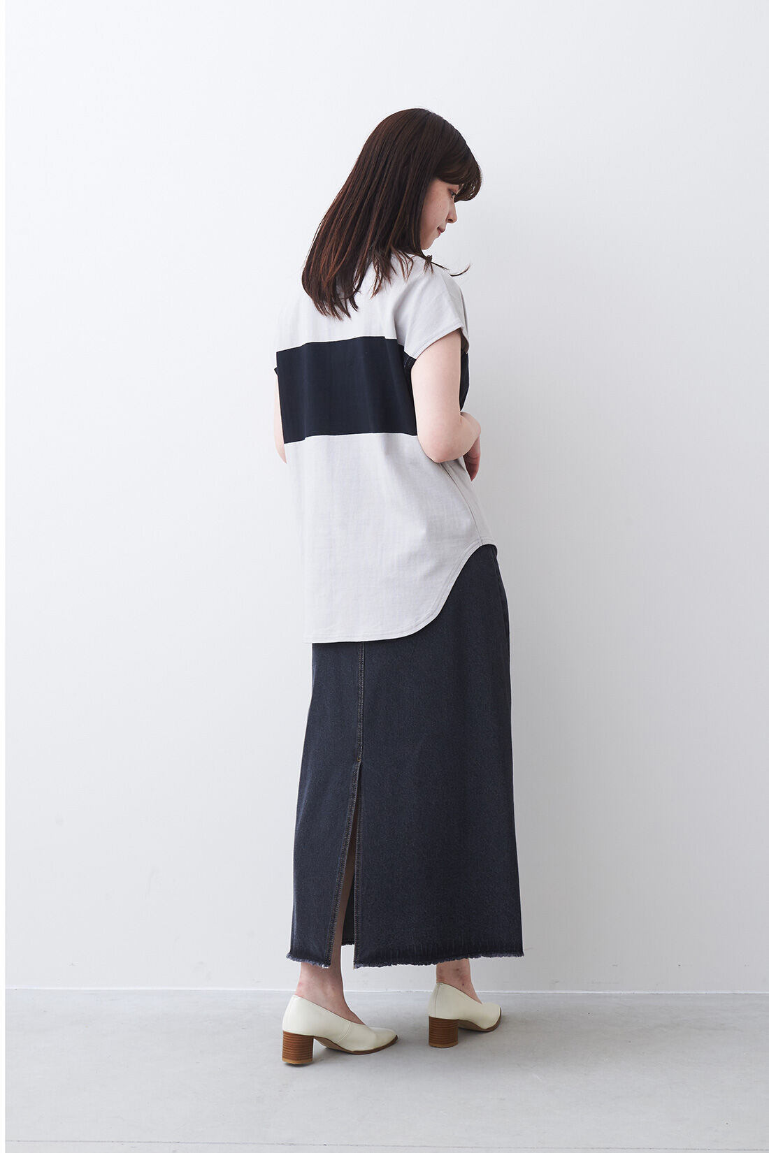 IEDIT|IEDIT[イディット]　小森美穂子さんコラボ　ヘビーオンスコットン素材の大人ラガーシャツ〈グレー〉|モデル身長：167cm・着用サイズ：M