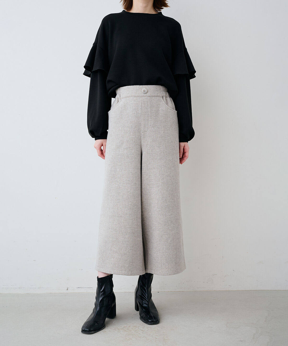 IEDIT［イディット］|IEDIT[イディット]　ウールライク素材のクロップド丈ワイドパンツ（WEBサイズ）