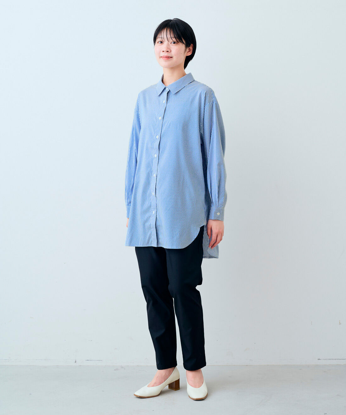 IEDIT［イディット］|IEDIT[イディット]　ラッシュガードとしてもふだん着としても使える 水陸両用ストライプシャツ〈ブルー〉|モデル身長：163cm　着用サイズ：M