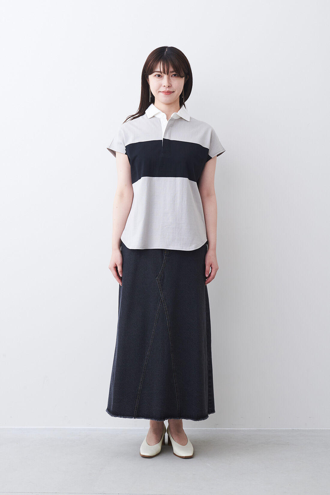 IEDIT[イディット]　小森美穂子さんコラボ　洗いをかけたこなれブラックデニムロングスカート|モデル身長：167cm・着用サイズ：M