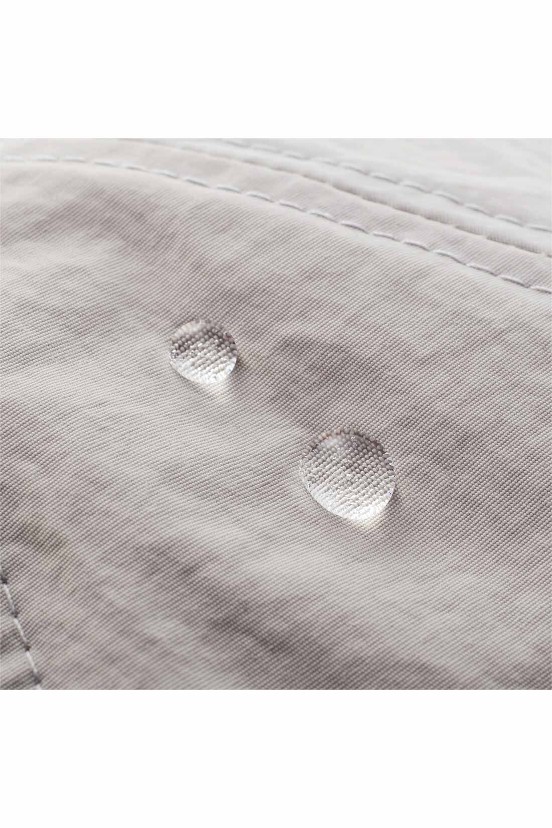 IEDIT|IEDIT[イディット]　福田麻琴さんコラボ 撥水（はっすい）＆UVカットの大人のためのキャップ〈ライトグレー〉|軽くドライな着用感の、UVカット＆撥水ナイロン素材。