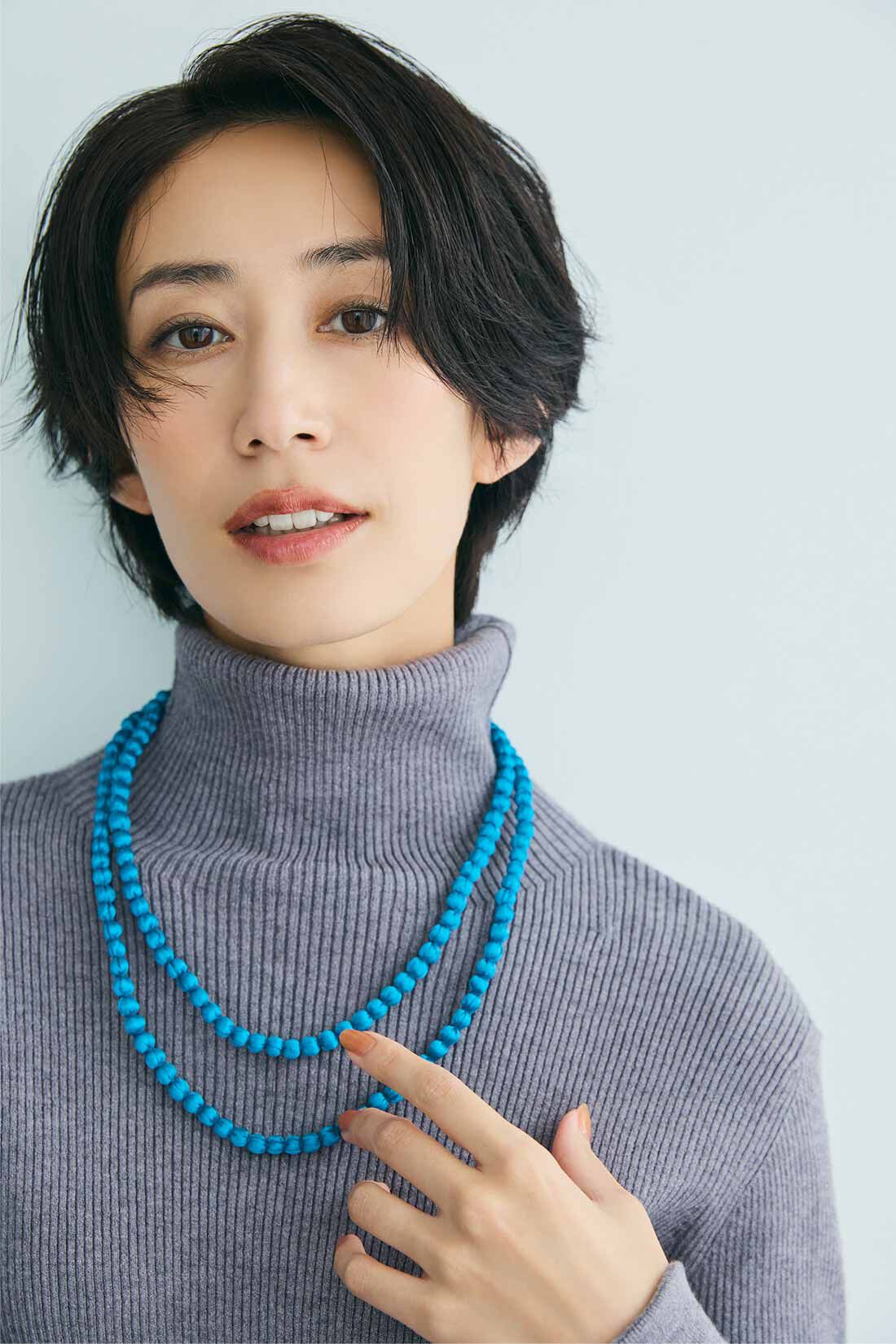 IEDIT［イディット］|Her smileプロジェクト IEDIT[イディット]　Made in India 軽やかクロスボールネックレス