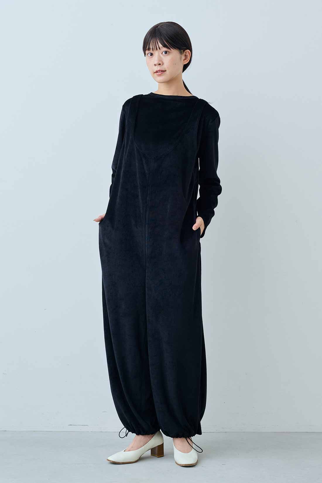 IEDIT|IEDIT[イディット]　きくちあつこさんコラボ ベロアロンパースセット〈ブラック〉【コーデ買いキャンペーン】|モデル身長：163cm　着用サイズ：M