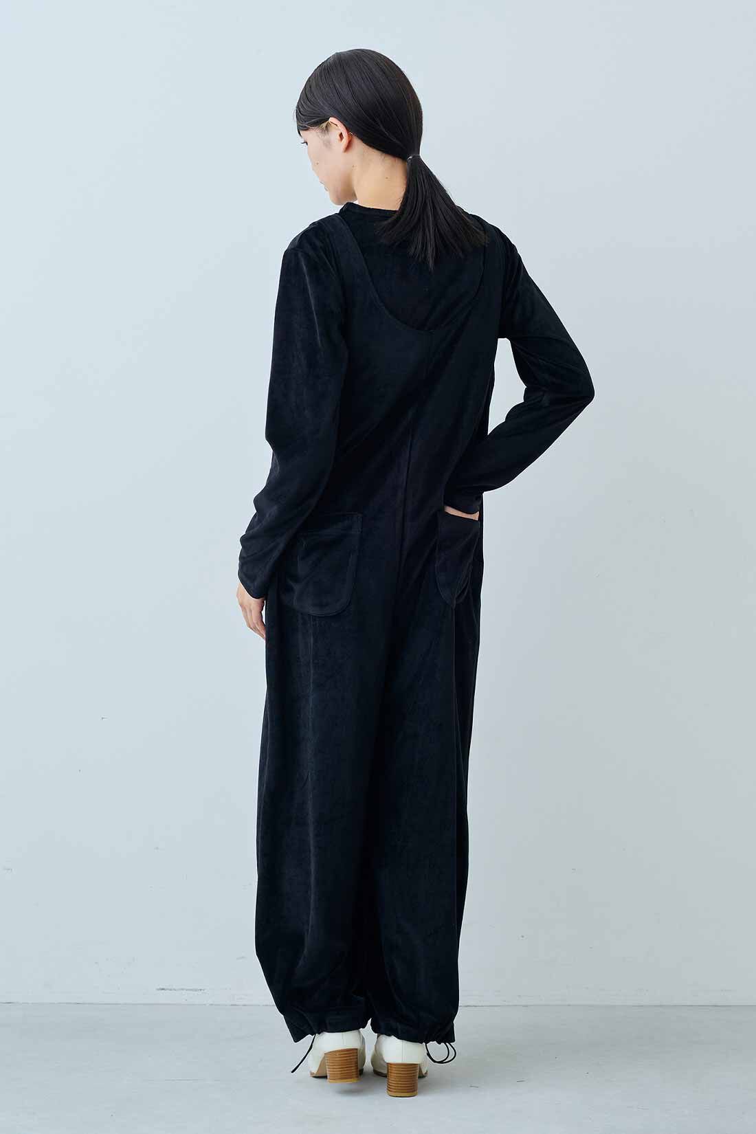 IEDIT|IEDIT[イディット]　きくちあつこさんコラボ ベロアロンパースセット〈ブラック〉【コーデ買いキャンペーン】|モデル身長：163cm　着用サイズ：M