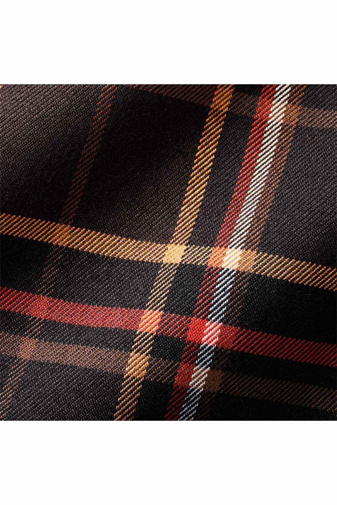 IEDIT[イディット]　大人チェック柄のすそ切り替えマーメイドスカート〈ブラック〉|秋口から着やすいハリ感のある布はく素材。