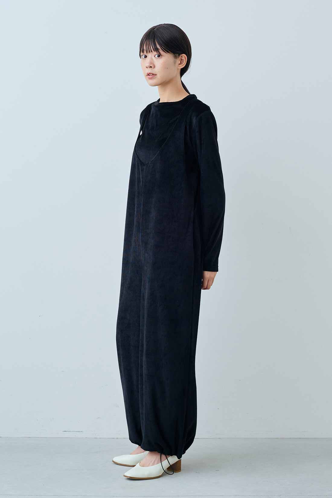 IEDIT|IEDIT[イディット]　きくちあつこさんコラボ ベロアロンパースセット〈ブラック〉【コーデ買いキャンペーン】|モデル身長：163cm　着用サイズ：M