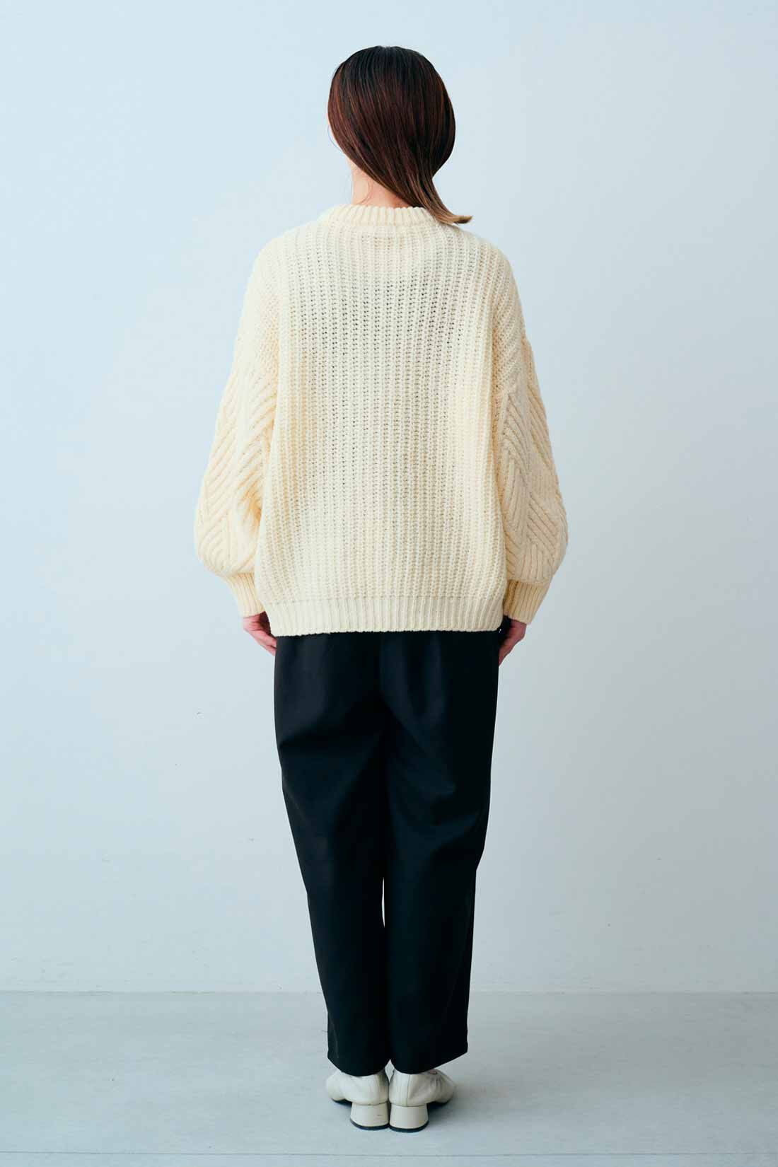 IEDIT［イディット］|IEDIT[イディット]　たっぷりタックのこなれゆるテーパードパンツ|モデル身長：160cm　着用サイズ：M