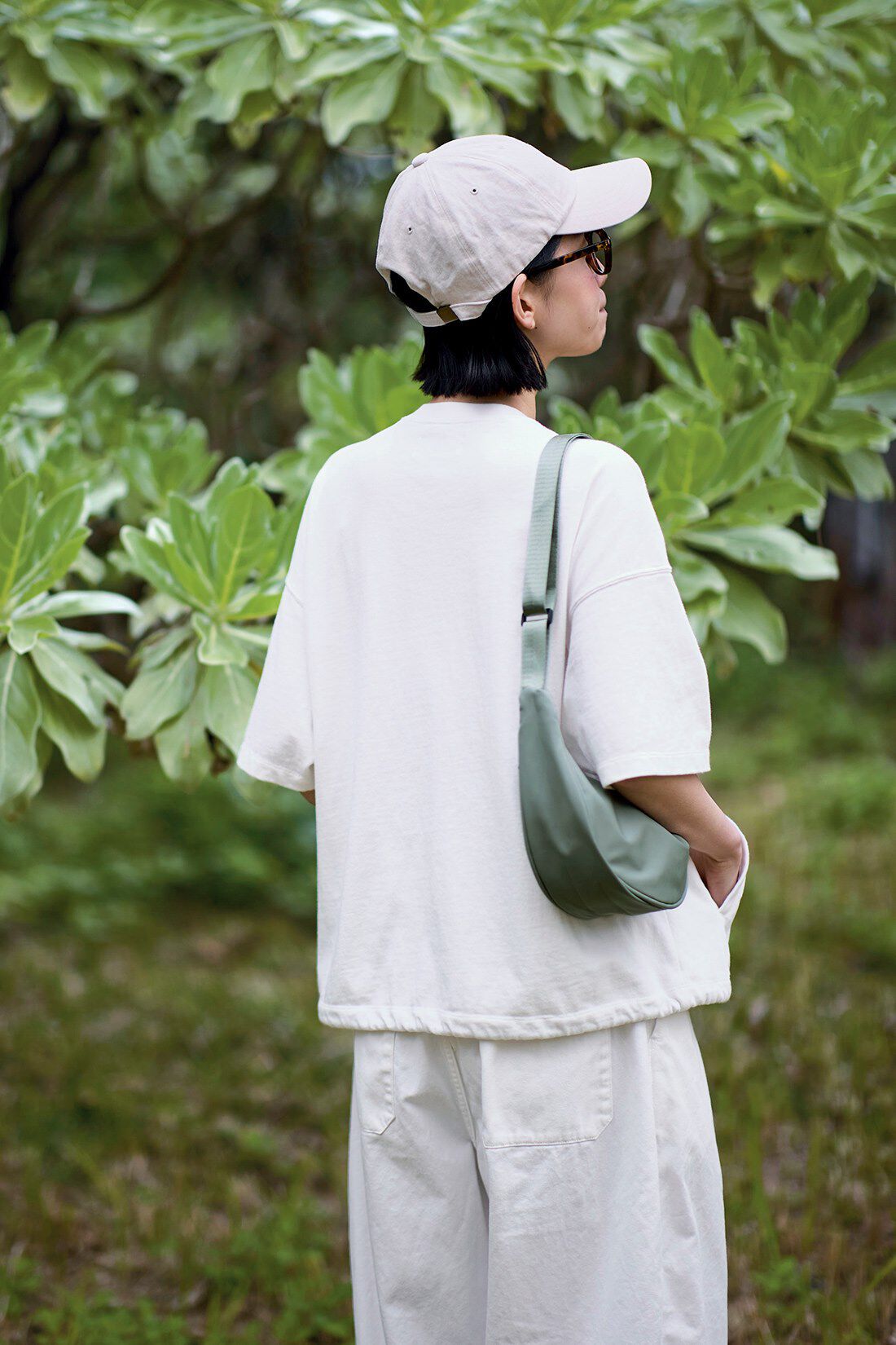 Sunny clouds|サニークラウズ　しっかりワッペンTシャツ〈レディース〉白|身長162cm/トップスMサイズ/ボトムスMサイズ