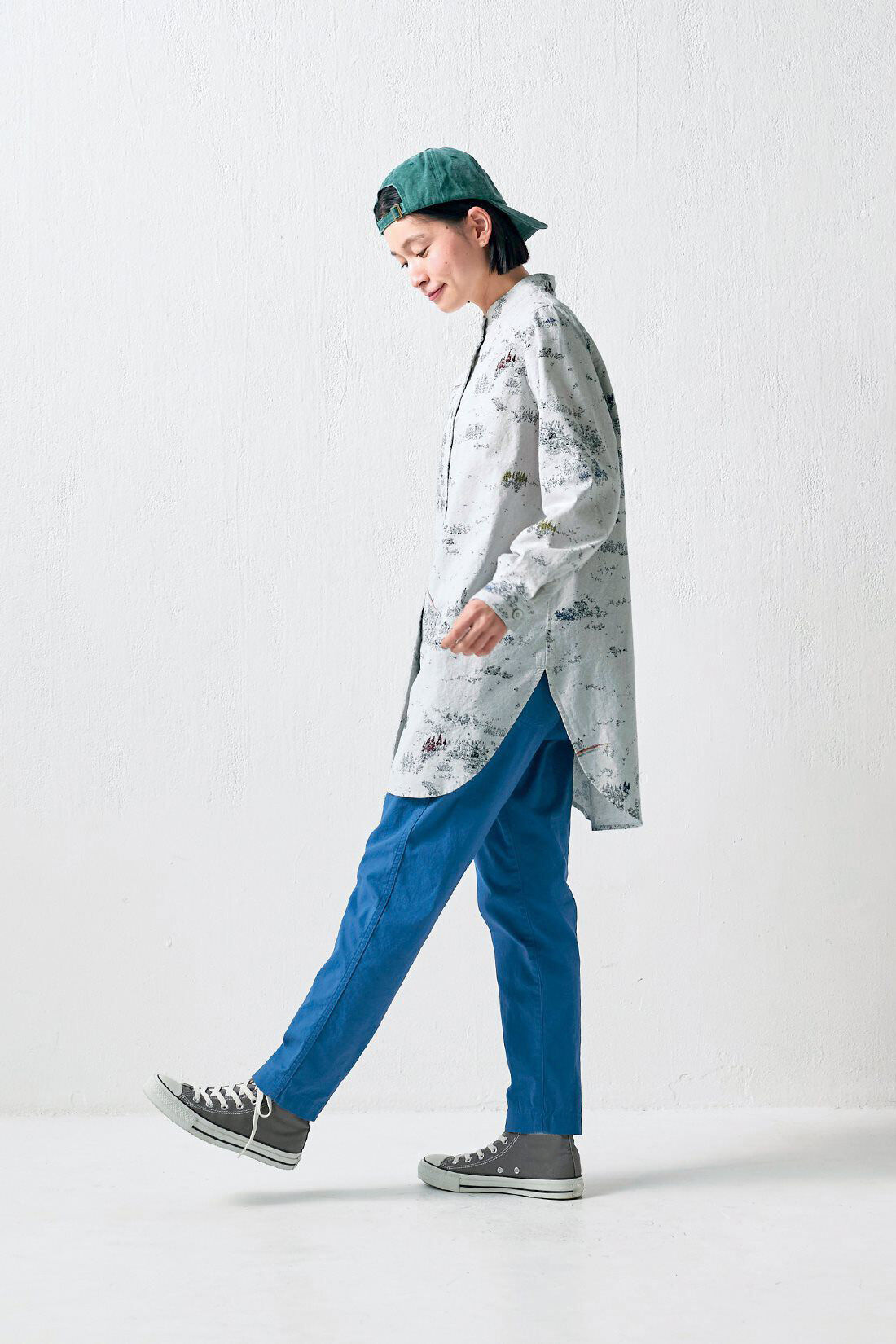 Sunny clouds［サニークラウズ］|サニークラウズ ほどゆるチノンス〈レディース〉青|身長162cm/トップスMサイズ/ボトムスMサイズ