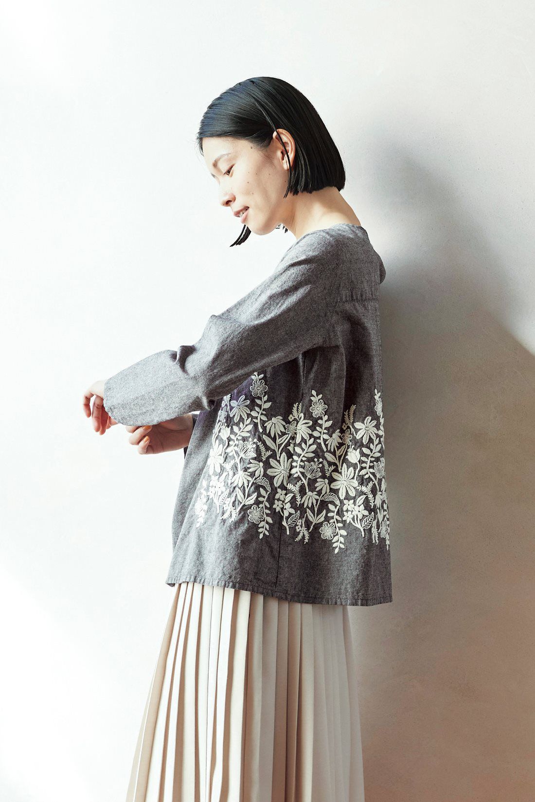 サニークラウズ 花の帯トップス〈レディース〉シャンブレー