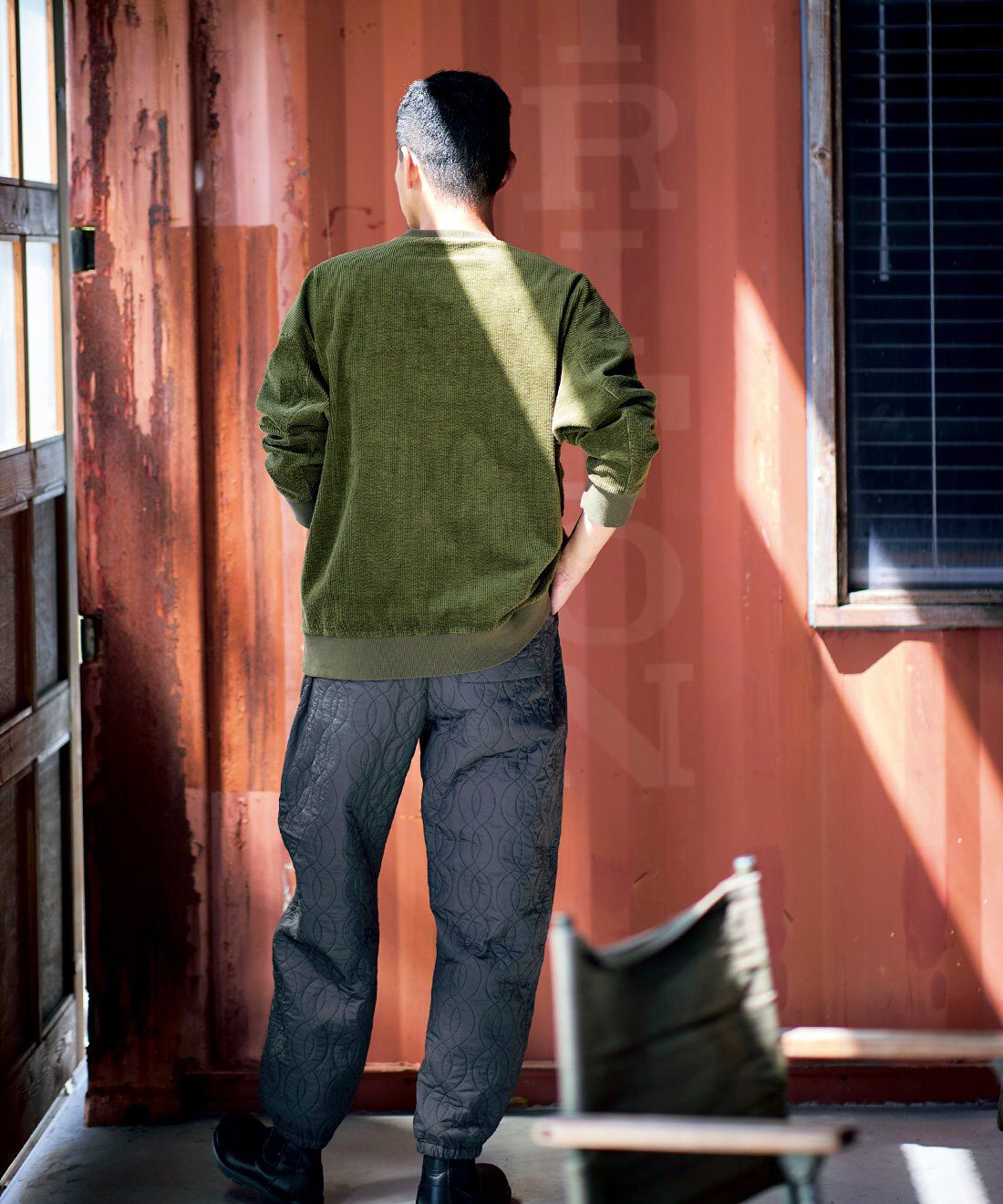 Sunny clouds［サニークラウズ］|サニークラウズ　ストレッチコールのトレーナー〈メンズ〉抹茶