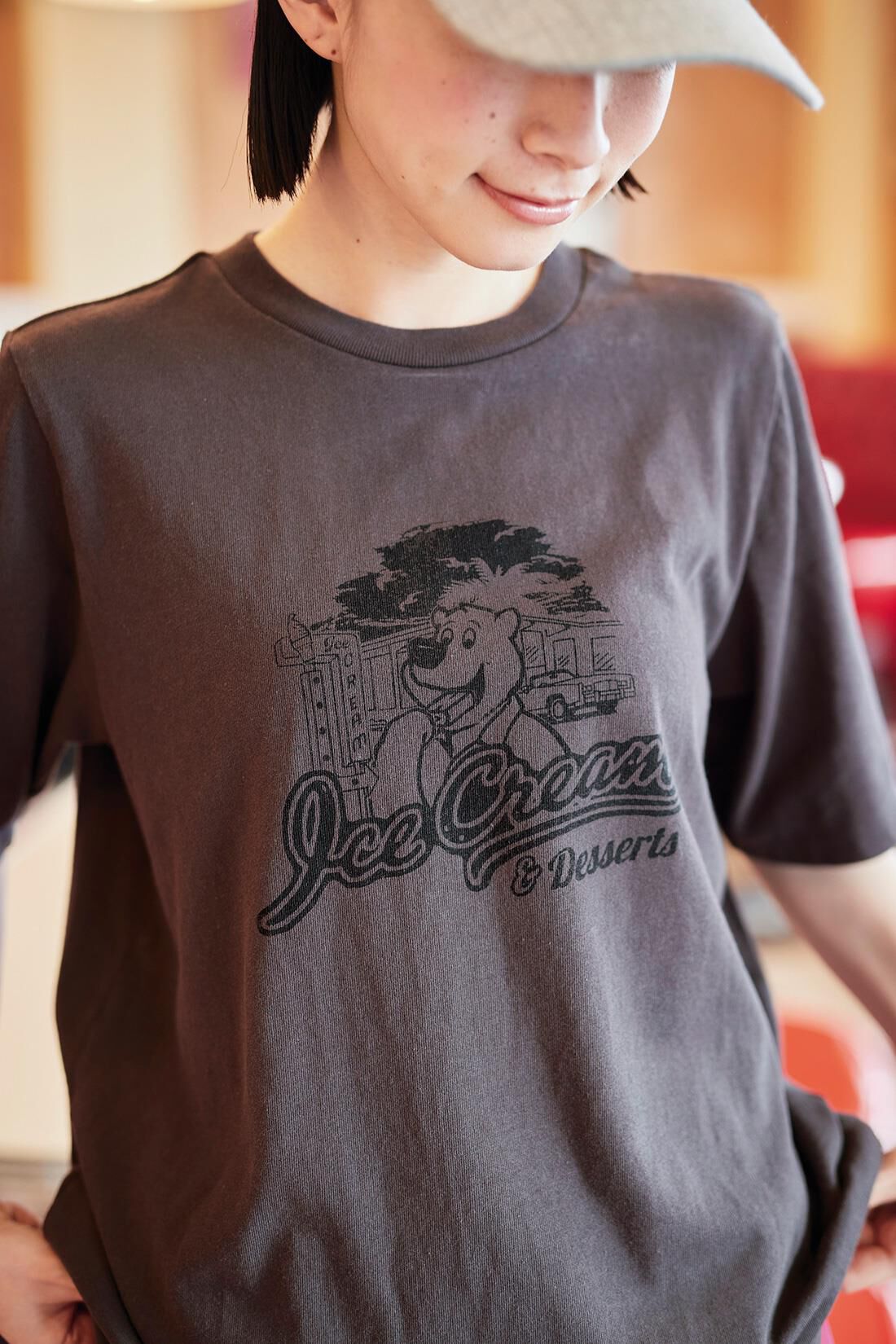 サニークラウズ|サニークラウズ アイス好きなTシャツの会〈レディース〉|これ一枚で着こなしがこなれた表情になるオリジナルプリント。