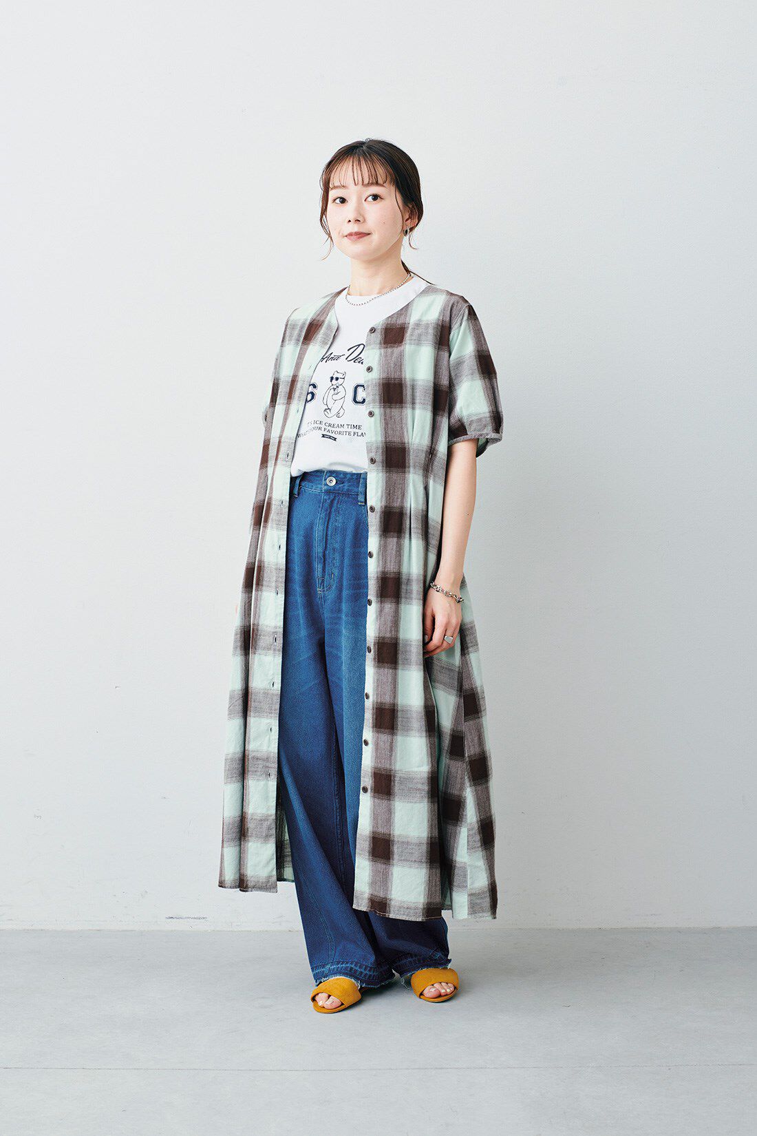 Sunny clouds［サニークラウズ］|サニークラウズ アイス好きなTシャツの会〈レディース〉|モデル身長：161cm　着用サイズ：M
