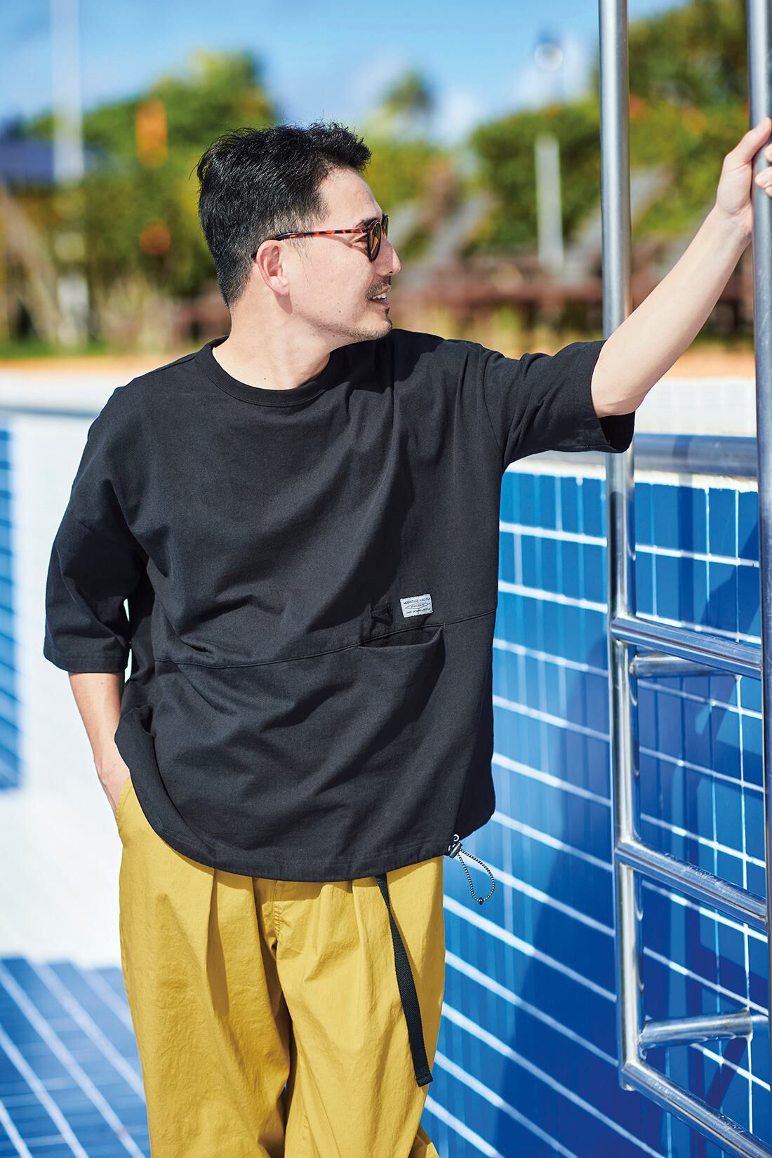 Sunny clouds［サニークラウズ］|サニークラウズ すそが絞れるTシャツ〈メンズ〉黒