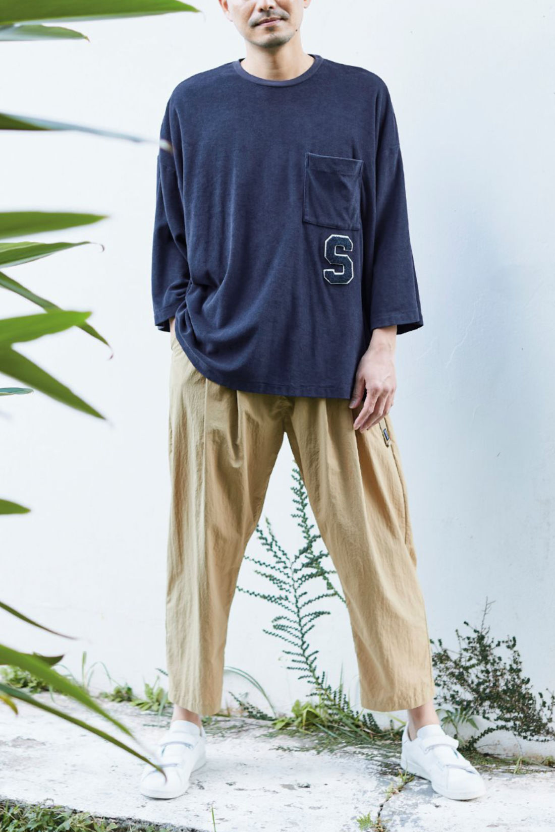 Sunny clouds［サニークラウズ］|サニークラウズ パイルのワッペンＴシャツ〈メンズ〉紺