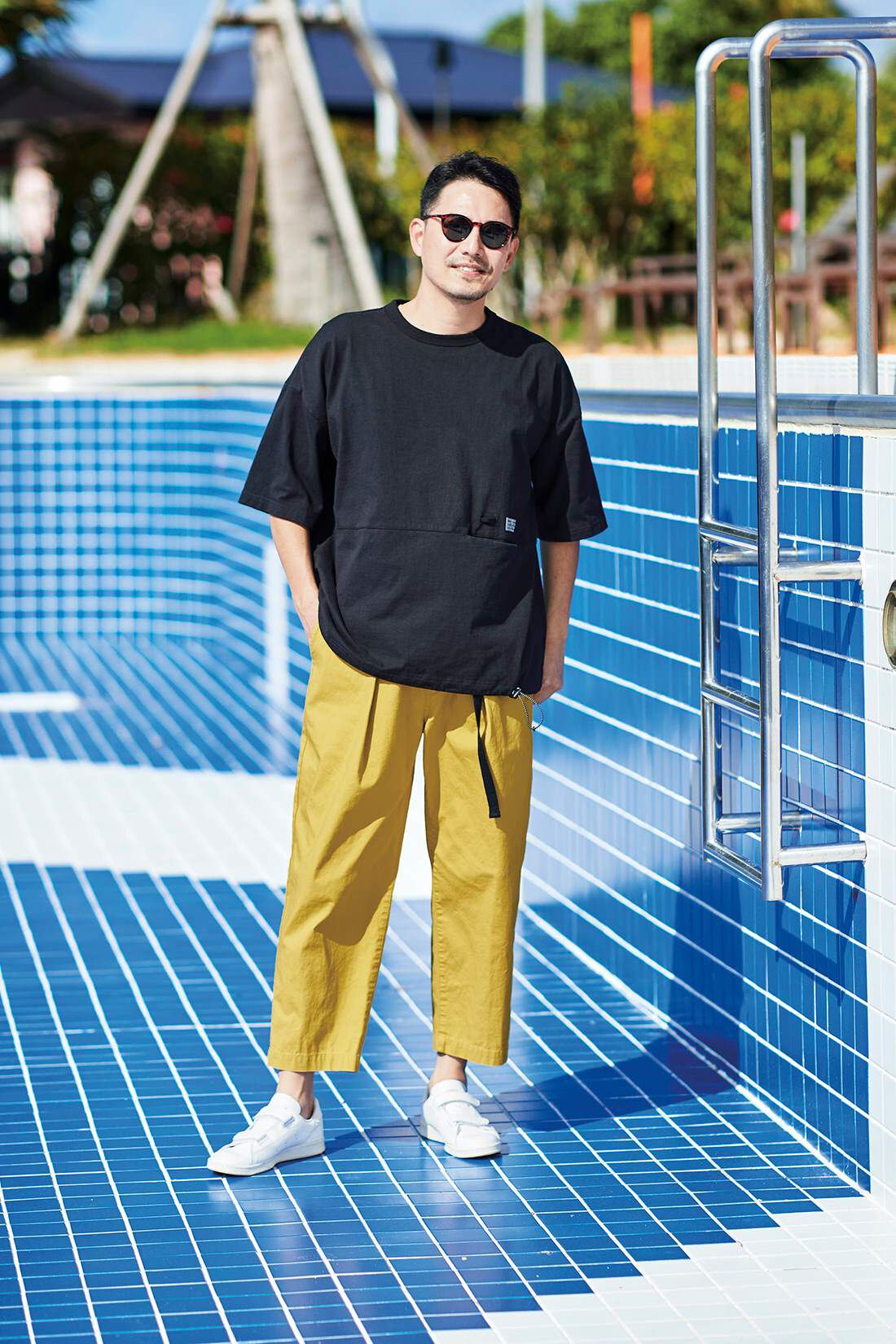 Sunny clouds［サニークラウズ］|サニークラウズ すそが絞れるTシャツ〈メンズ〉黒