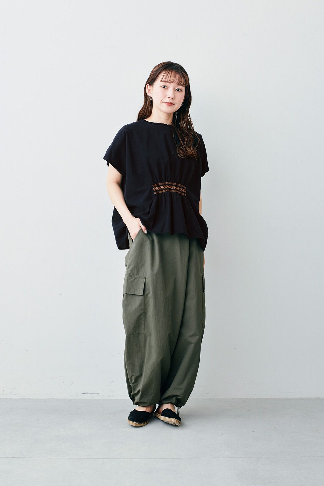 【在庫処分】 サニークラウズ シャーリング魔女トップス〈レディース〉｜Sunny トップス