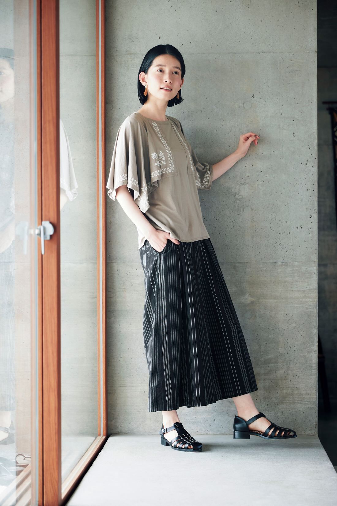サニークラウズ 刺しゅう袖のTトップス〈レディース〉｜Sunny